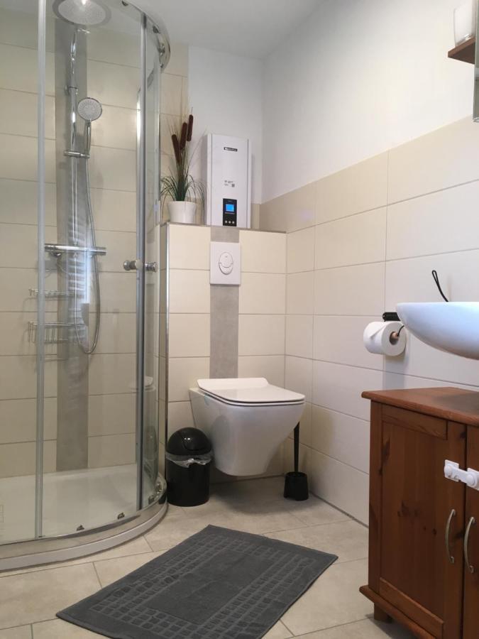 Ferienhaus Alte Schule Rambin Auf Ruegen Esterno foto